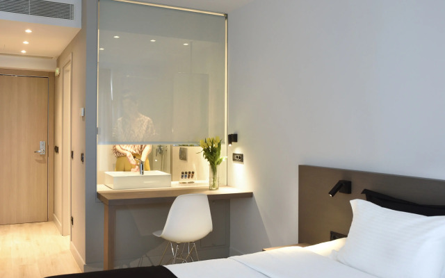 Poseidon Athens Hotel