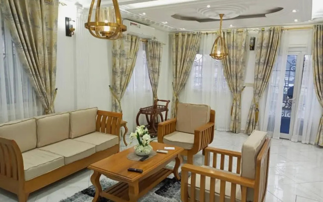 MH - Upper Floor Apart