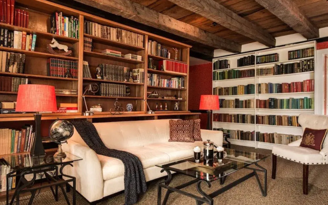 The Lincoln Inn & Restaurant At The Covered Bridge