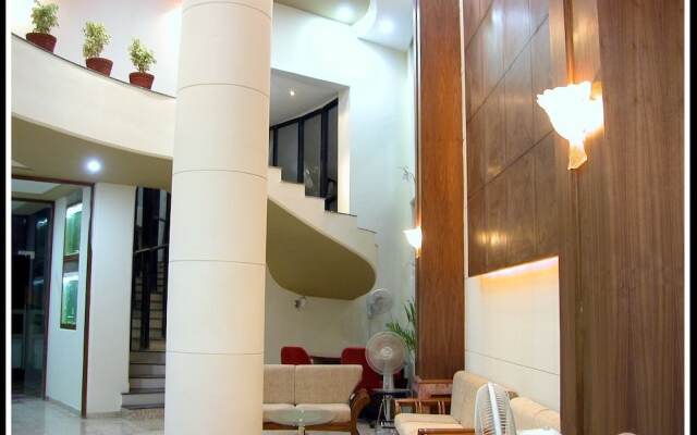 Hotel Gokul