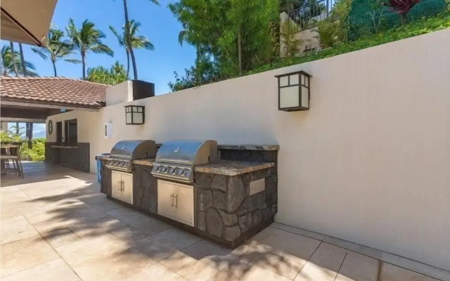 Makena Surf, #f-110 2 Bedroom Condo by RedAwning