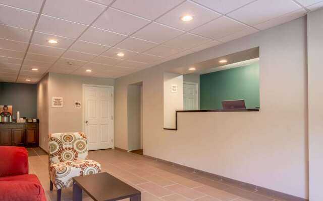 Econo Lodge East Ridge