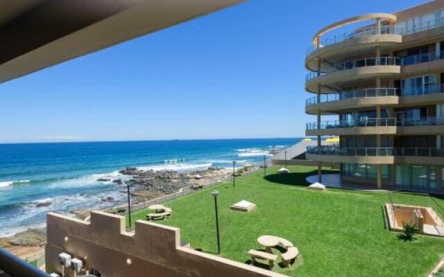 Ballito Manor Beach 405
