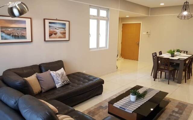 Ceriaan Kiara by Plush