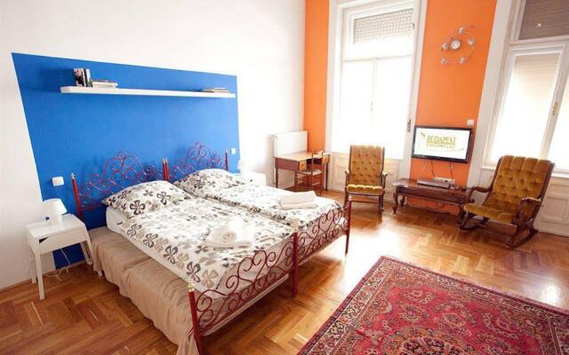 Budapest Easy Flats- Operetta Lux Apartment