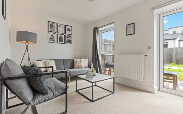 3-bed Elegant House Near Museums, Bullring & Parks