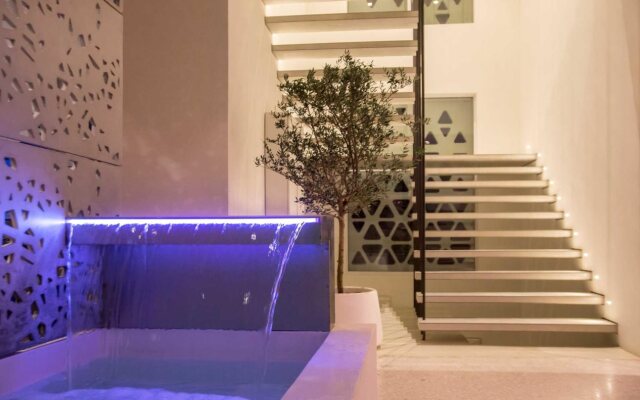 Mykonos Dove Beachfront Hotel