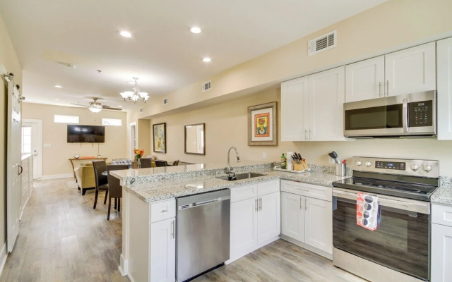 D'iberville Delight ~ 2 Mi From Beach & Casinos!