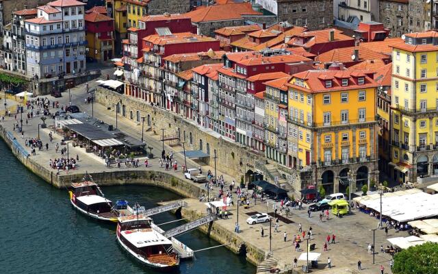 Pestana Vintage Porto Hotel & World Heritage Site