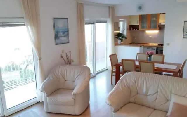 The View - Close to the Beach & Parking - A2