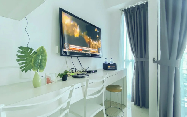 Comfy And Minimalist Studio Apartment At Tifolia