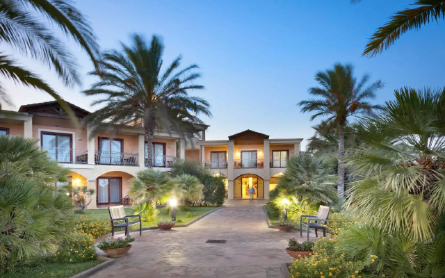 Отель Santa Gilla