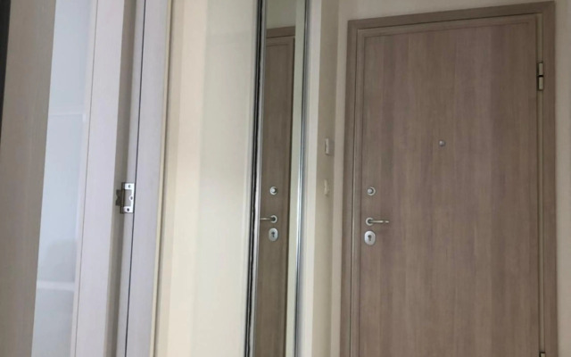 White Homes Apartments • Central Point