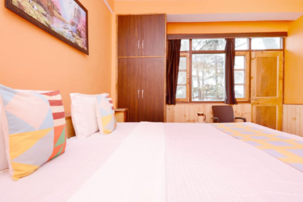OYO Home 37291 Pine View Stuido Stay Kanlog