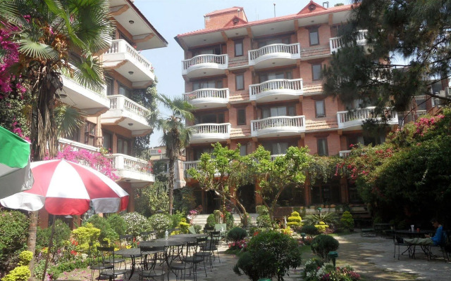 Nirvana Garden Hotel