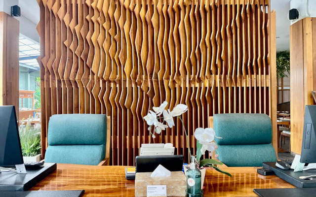 Hemangini Hotel