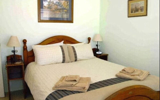 Elm Cottage