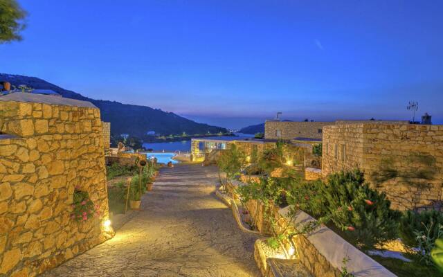 Eirini's Luxury Hotel Villas