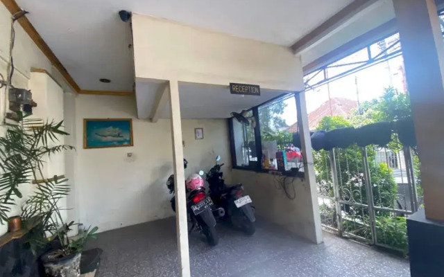 Hotel O Jalan Malioboro Near Stasiun Tugu Yogyakarta Formerly Hotel Baru