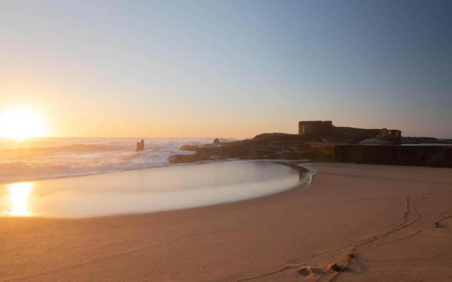 Martinique at Beachfront Apartment in Shakas Rock