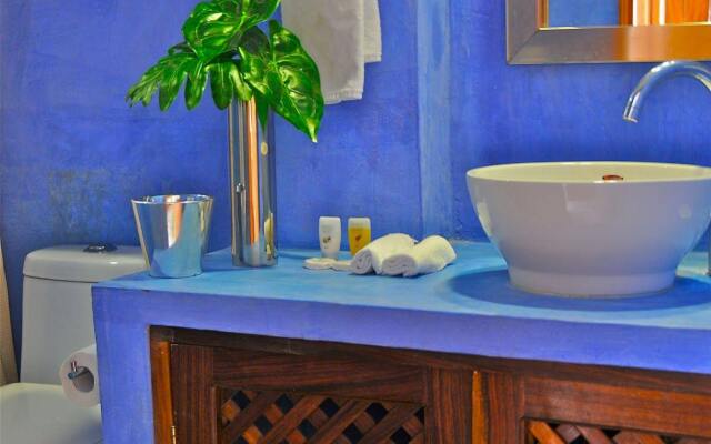Villa Mercedes Petit Hotel