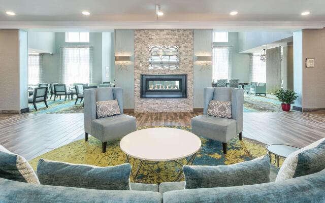 Homewood Suites By Hilton Ottawa Airport