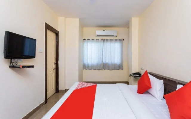 Hotel Padma Palace by OYO Rooms