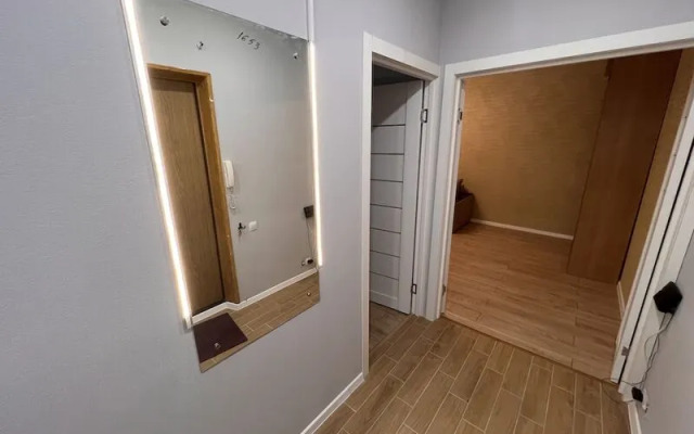 Апартаменты Суточно на бульваре Народный, д. 91