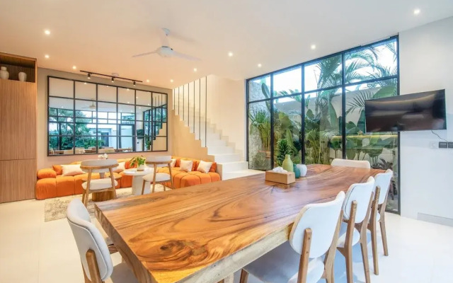 Mateo Villa Marvelous 6BR 2 Mins to Beach