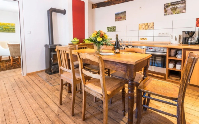 Eulenhaus Ediger-eller