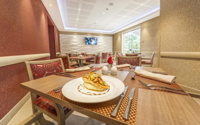 Sercotel Plaza Suites