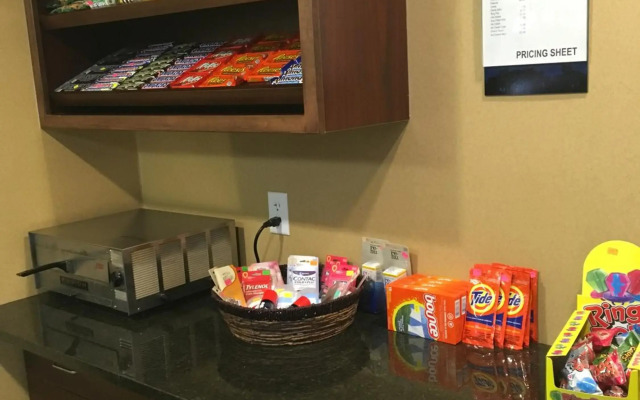 Cobblestone Inn & Suites - Steele