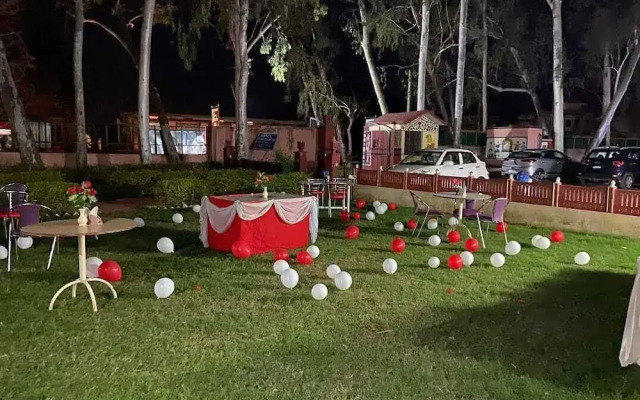 Tiger Club Resort