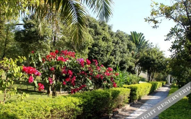 Yurui Hot Spring Garden Hotel