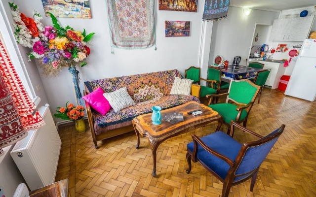 K-17 Guest House