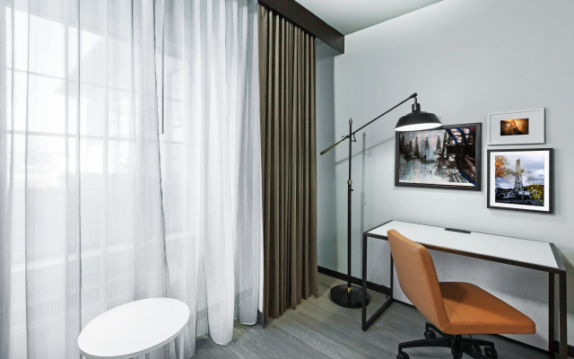 Hotel Indigo Tulsa DWTN-Entertainment Area by IHG