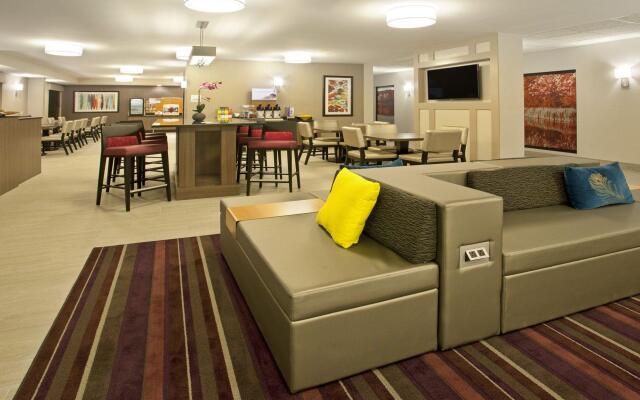 Holiday Inn Express Hotel & Suites Minneapolis-Minnetonka by IHG