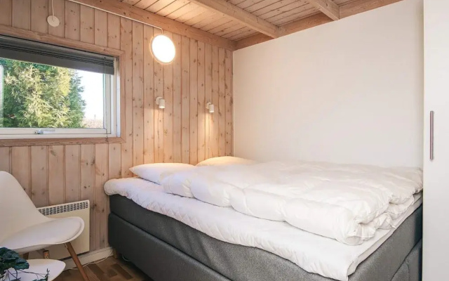 4 Star Holiday Home in Ronde