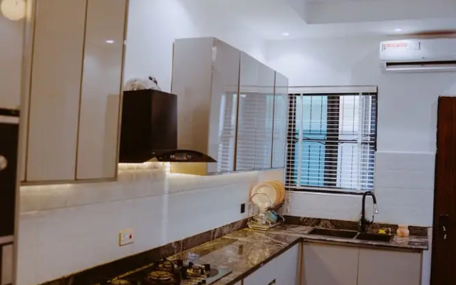 Luxury 4-Bed House in Victoria island Lagos
