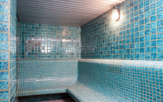 Adhiwangsa Hotel & Convention Hall