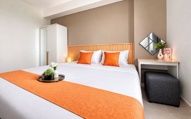 Good Design And Restful 1Br At Apartment Daan Mogot City