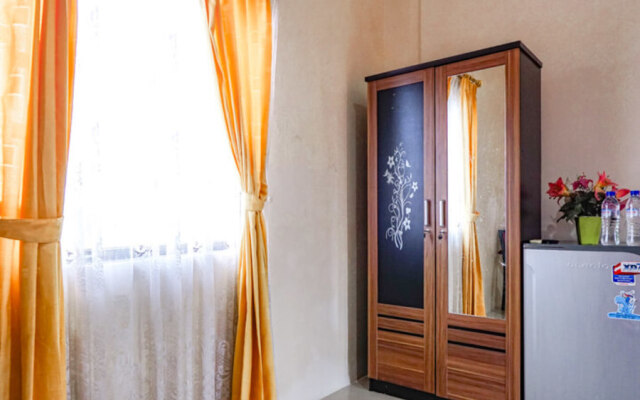 Grha Rahadi 2 Wiyung By RedDoorz