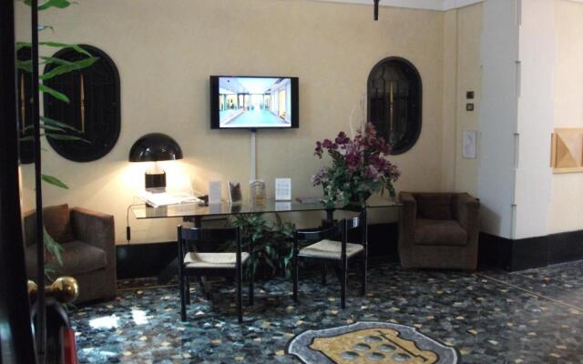 Residence Borgonuovo Uno Apartments