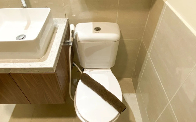 Cozy Living And Comfort 3Br Meikarta Apartment