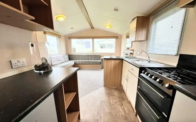 5min to the Beach - 6 Guests - Pet Friendly
