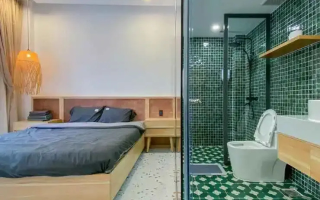 Zeus Living - The Hostel