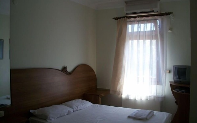 Assos Büyük Yıldızsaray Otel