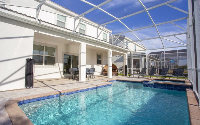 Champions Gate 1600 A