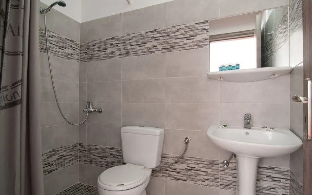 Holiday Beach Resort