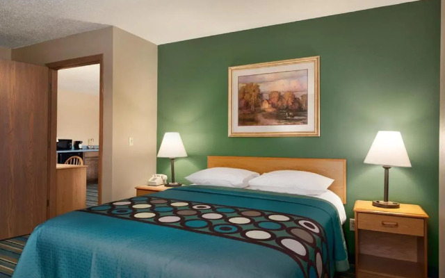 Coratel Inn and Suites by Jasper New Richmond